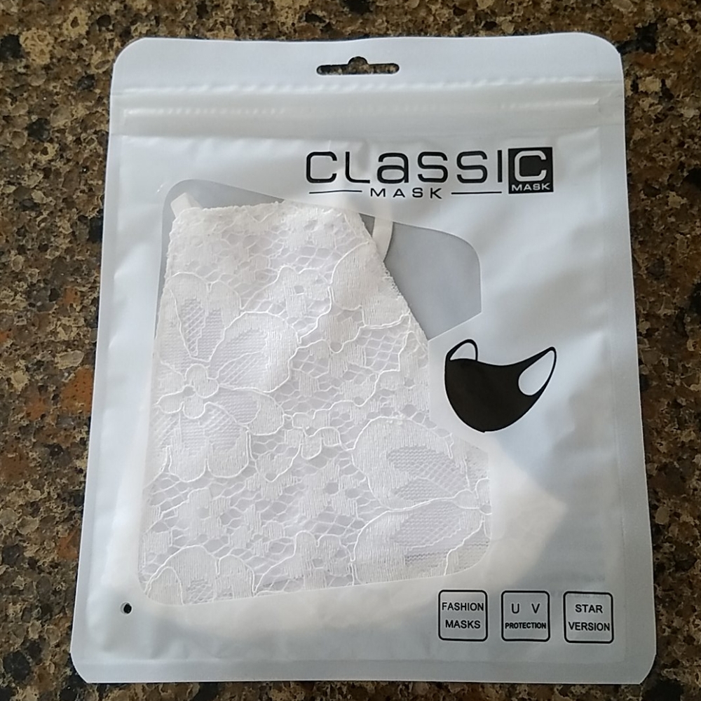 Facial Masks - Picture 3 of 4